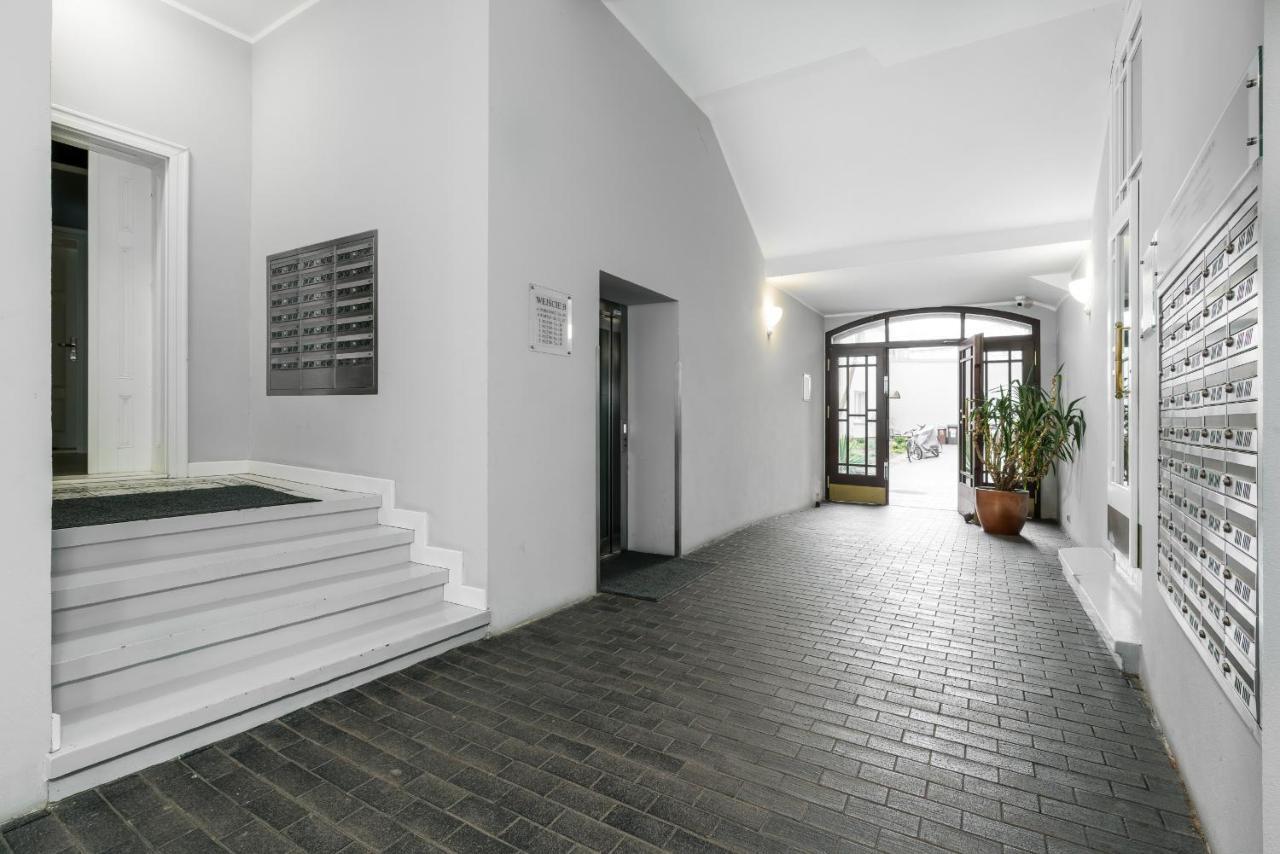 Apartments City Center Saint Wojciech By Renters Posen Exterior foto