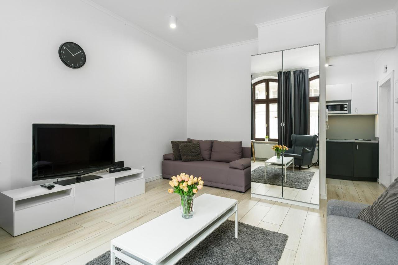 Apartments City Center Saint Wojciech By Renters Posen Exterior foto