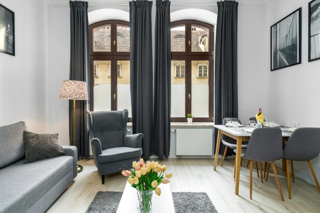 Apartments City Center Saint Wojciech By Renters Posen Exterior foto