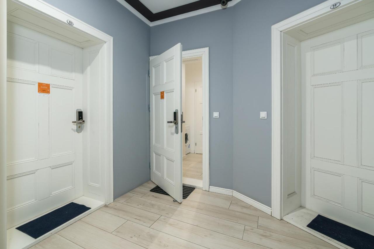 Apartments City Center Saint Wojciech By Renters Posen Exterior foto